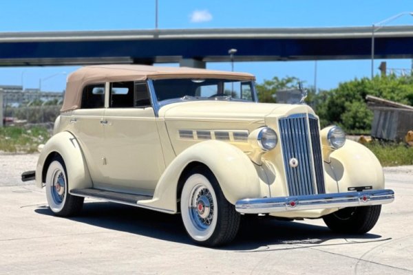 1937_packard_one-twenty-convertible_246598e2-24a2-4884-8b5a-6235954bce1f-07660.jpeg