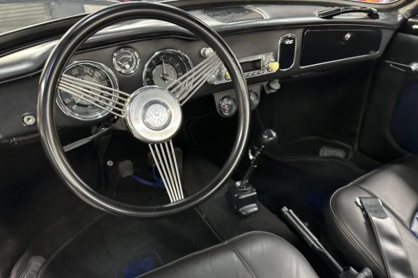 1960_volkswagen_karmann-ghia-coupe_b14-34171.jpg