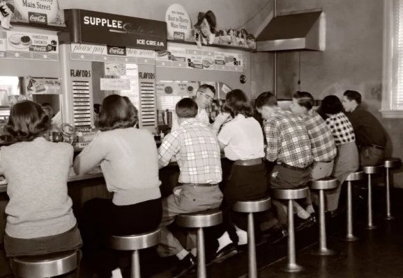 CMR7F8-soda-fountain-scaled.jpg.pro-cmg.jpg
