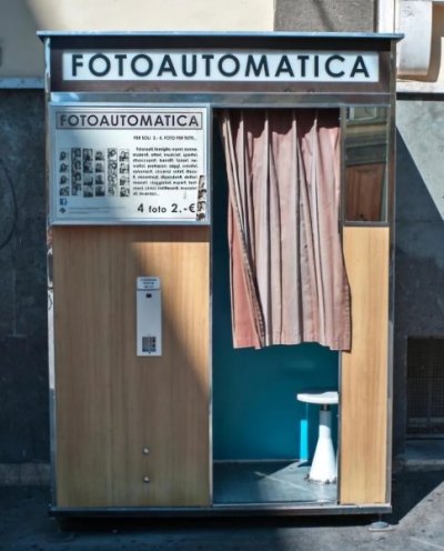 G1WFX4-CrazyThingsBoomerKidsDidinthePast-FotoAutomaticaFlorencePhotobooth-crop.jpg.pro-cmg.jpg