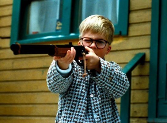 HCBN7M-CrazyThingsBoomerKidsDidinthePast-ACHRISTMASSTORYPeterBillingsley.jpg.pro-cmg.jpg