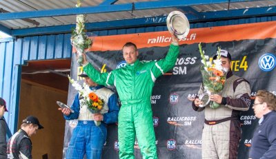 IMG_8961.jpg IMG_8961.jpg