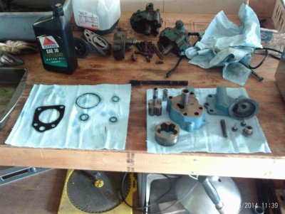 oil pump 1.jpg oil pump 1.jpg