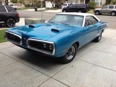 70 SUPER BEE.jpg