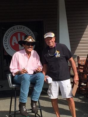 Richard Petty.jpg