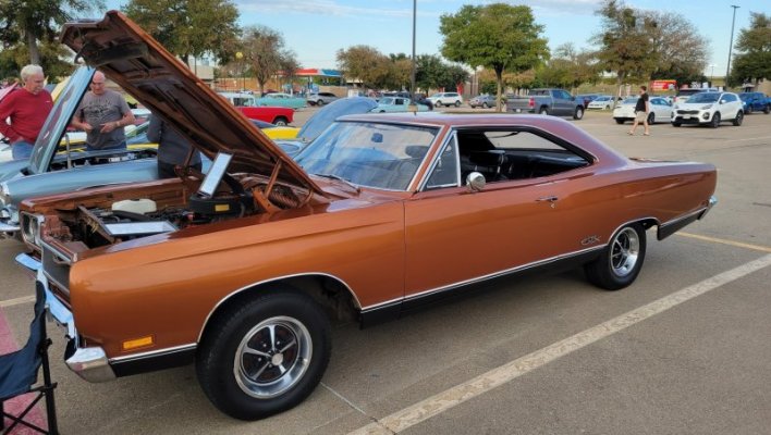 '69 Plymouth GTX (50)b.jpg
