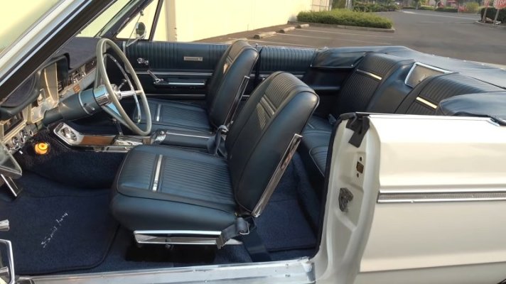 rare-1965-indy-500-pace-car-plymouth-sport-fury-survivor-needs-no-426-v8-to-be-cool_20.jpg