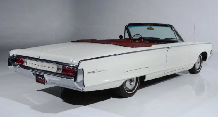 1965-chrysler-newport-rear-1068x600.jpeg