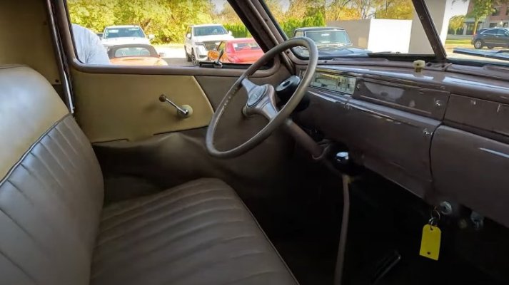 this-1946-studebaker-m5-is-the-quirkiest-pickup-truck-you-ll-see-today_6.jpg
