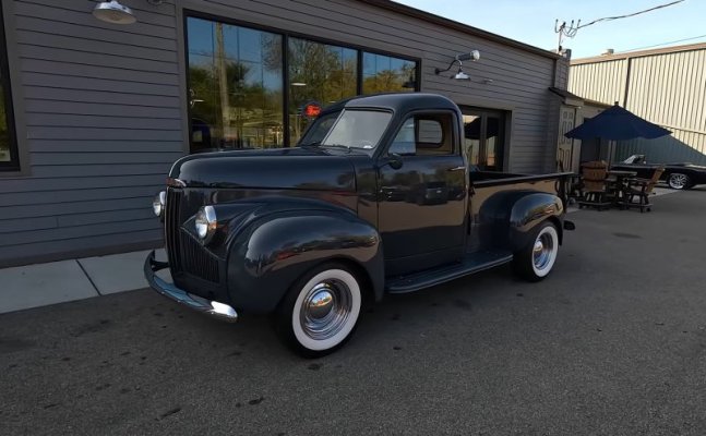 this-1946-studebaker-m5-is-the-quirkiest-pickup-truck-you-ll-see-today_1.jpg