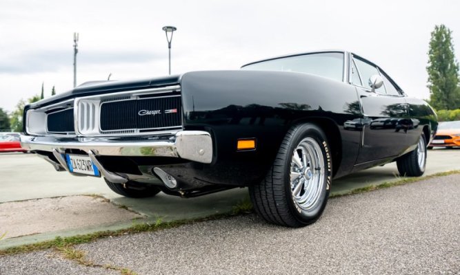 ferrari-who-italian-1969-charger-rocks-4404-muscle-the-owner-likes-to-drive-it-fast-241694_1.jpg