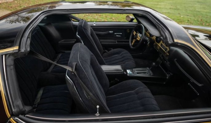 5-of-the-greatest-iteratios-of-pontiac-s-legendary-firebird_19.jpg
