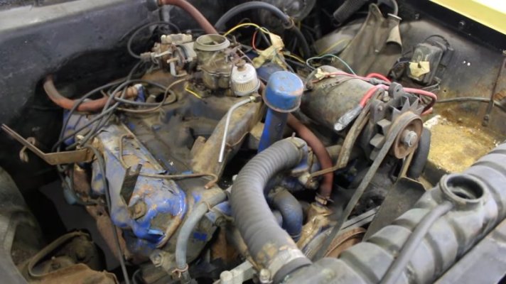 rare-1960-dodge-dart-phoenix-ragtop-gets-washed-after-decades-comes-with-cool-v8-mystery_11.jpg