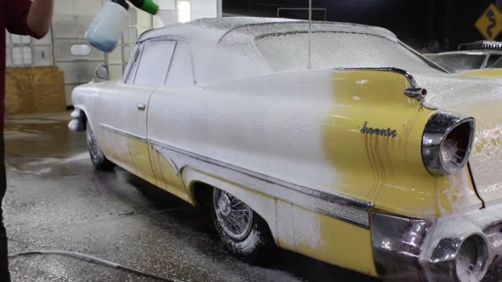 rare-1960-dodge-dart-phoenix-ragtop-gets-washed-after-decades-comes-with-cool-v8-mystery_21.jpg