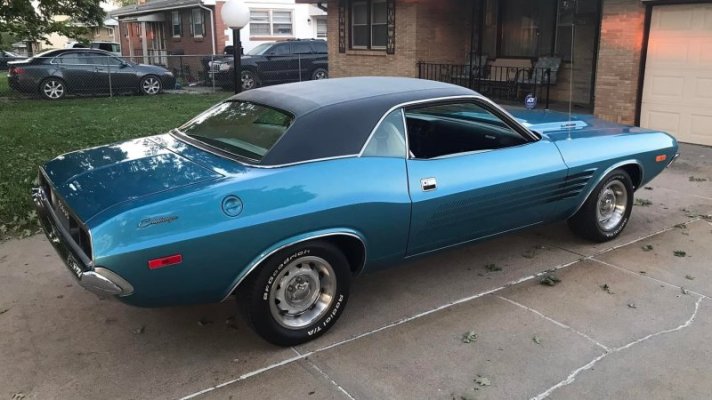 '73 Dodge Challenger (29).jpg