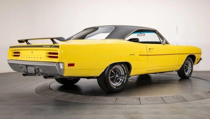 '70 Plymouth Road Runner 20 (3).jpg