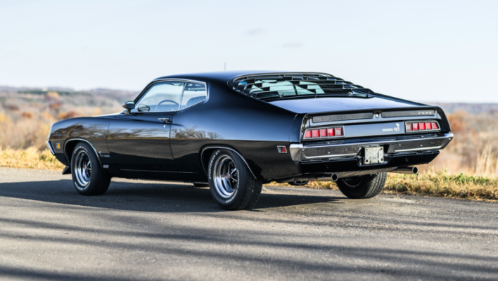 1970-ford-torino-gt-672e47301ecdc.png