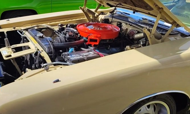 1972-dodge-charger-se-has-a-rare-factory-option-in-plain-sight_2.jpg