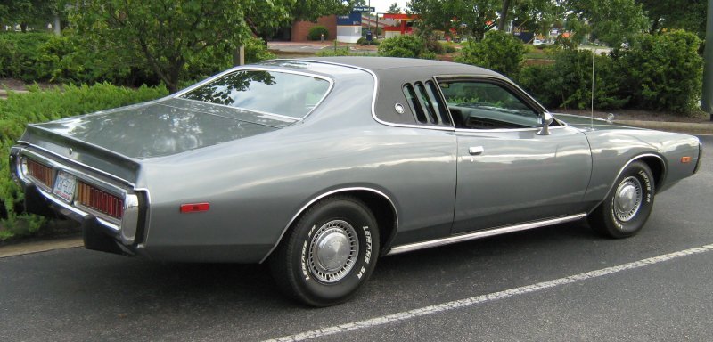 '73 Dodge Charger (77).jpg
