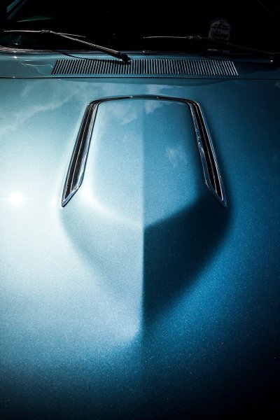 '68-69 Dodge Coronet RT & Super Bee Power Bulge hood detail.jpg