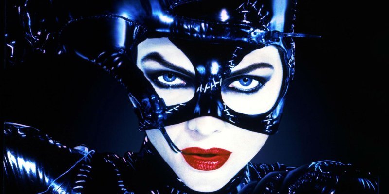 Batman-Returns-Michelle-Pfeiffer-as-Catwoman.jpg
