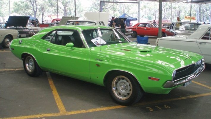 '70 Dodge Challenger RT 440 Six Pack (1).jpg