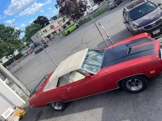 1970-ford-torino-gt-convertible-hides-a-little-secret-marti-report-reveals-rare-car_2.jpg