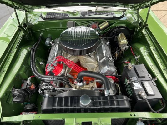 '71 Dodge Challenger RT 440 4-Speed (45)e.jpg
