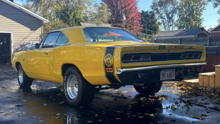 '69 Dodge Coronet Super Bee (22)b.jpg