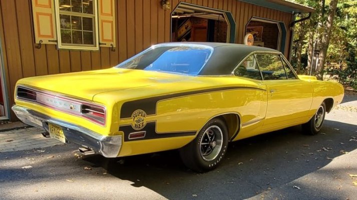 '70 Dodge Coronet Super Bee (15)c.jpg