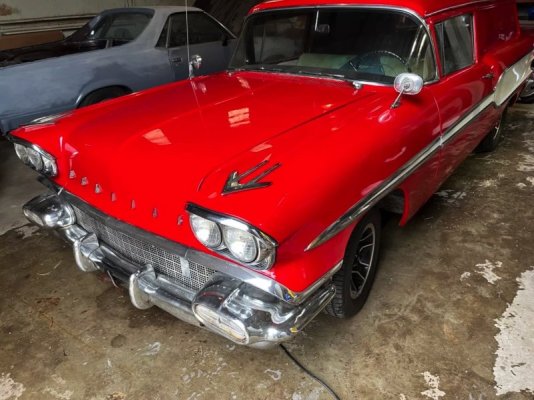 you-probably-never-heard-of-this-old-school-pontiac-fewer-than-500-examples-likely-built_20.jpg