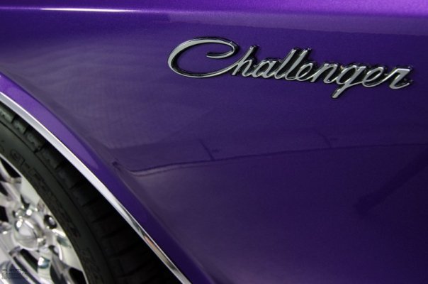 ‘71 Dodge 528ci Hemi Challenger RT 5-speed in Plum Crazy Purple (4).jpg