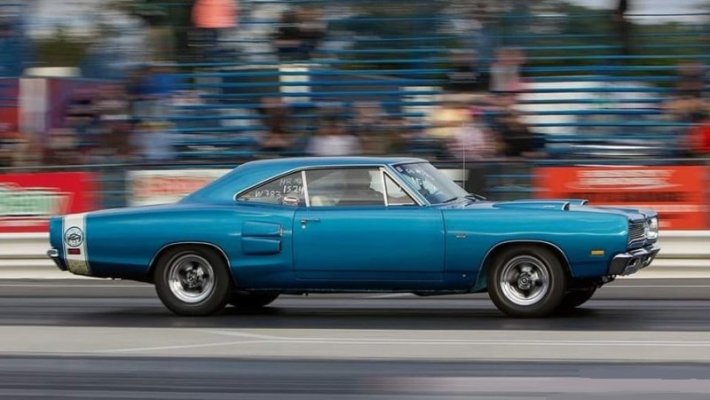Dodge '69 Coronet Super Bee (47).jpg