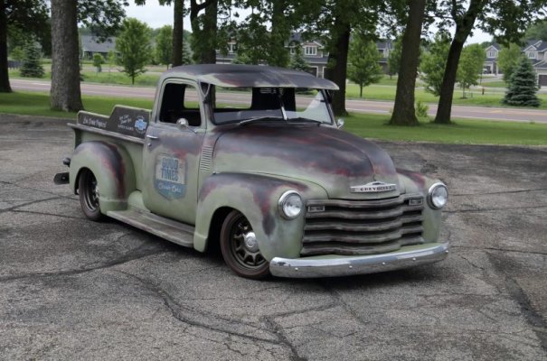 this-1948-chevrolet-3100-has-the-price-of-a-zombie-house-looks-like-one-too-243012_1.jpg
