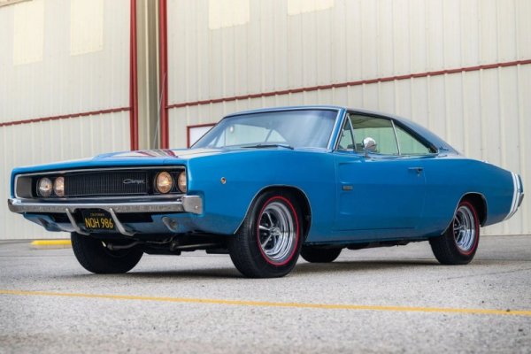 1968-charger-r-t-hemi-once-owned-by-a-notorious-biker-tv-star-is-on-the-market-again_12.jpg