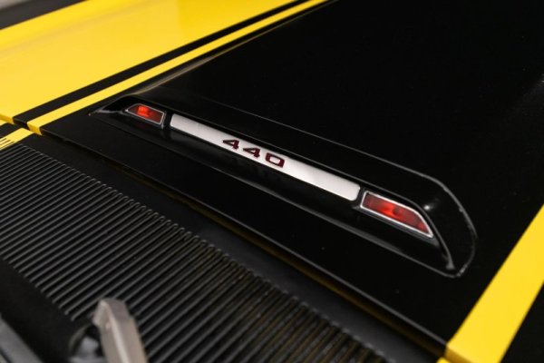 '70 Plymouth Road Runner detail (24)b.jpg