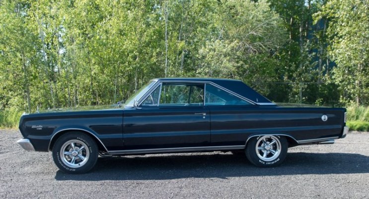 Plymouth '67 Satellite (22).jpg