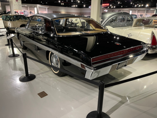 studebaker-sceptre-rear.png