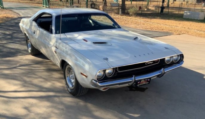 this-1970-dodge-challenger-r-t-is-a-rare-six-pack-gem-with-one-tiny-secret-243630_1.jpg