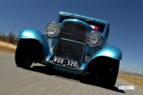 ron-barclay-1932-ford-coupe-front-3-scaled.jpg