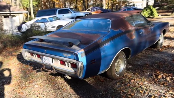 vietnam-vet-sells-1971-super-bee-after-53-years-buyer-finds-cool-bonus-inside_4.jpg