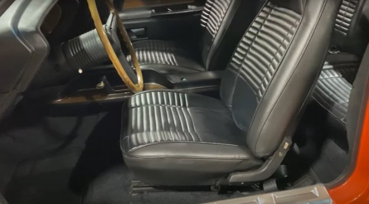 1971-dodge-challenger-looks-like-a-rare-six-pack-gem-but-there-s-a-catch_2.jpg