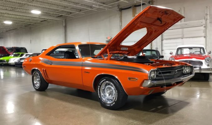 1971-dodge-challenger-looks-like-a-rare-six-pack-gem-but-there-s-a-catch-243842_1.jpg