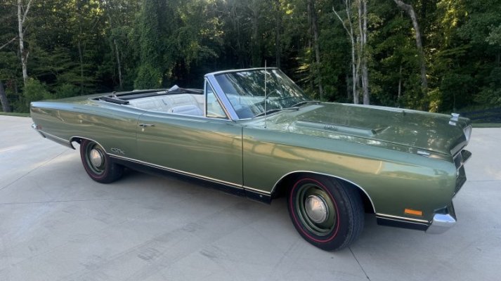 '69 Plymouth Hemi GTX convertible (11)a.jpg