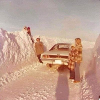 '68 Dodge Charger Winter Outing (2).jpg