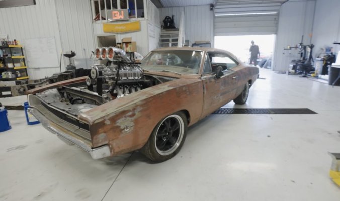1968-dodge-charger-rust-bucket-gets-1500-hp-hemi-what-a-bad-idea-that-is_1.jpg