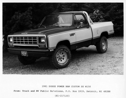 Dodge 1981 Power Ram Custom SE.jpg