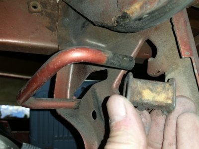 sm_trunktorsion05.jpg sm_trunktorsion05.jpg