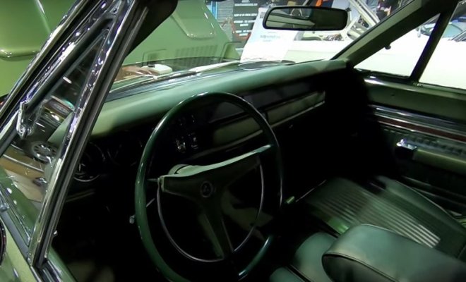 1969-dodge-coronet-r-t-has-the-full-package-rare-hemi-numbers-matching-triple-green_3.jpg