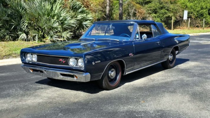 this-1968-dodge-coronet-r-t-cost-300000-to-restore-packs-rare-hemi-setup_2.jpg